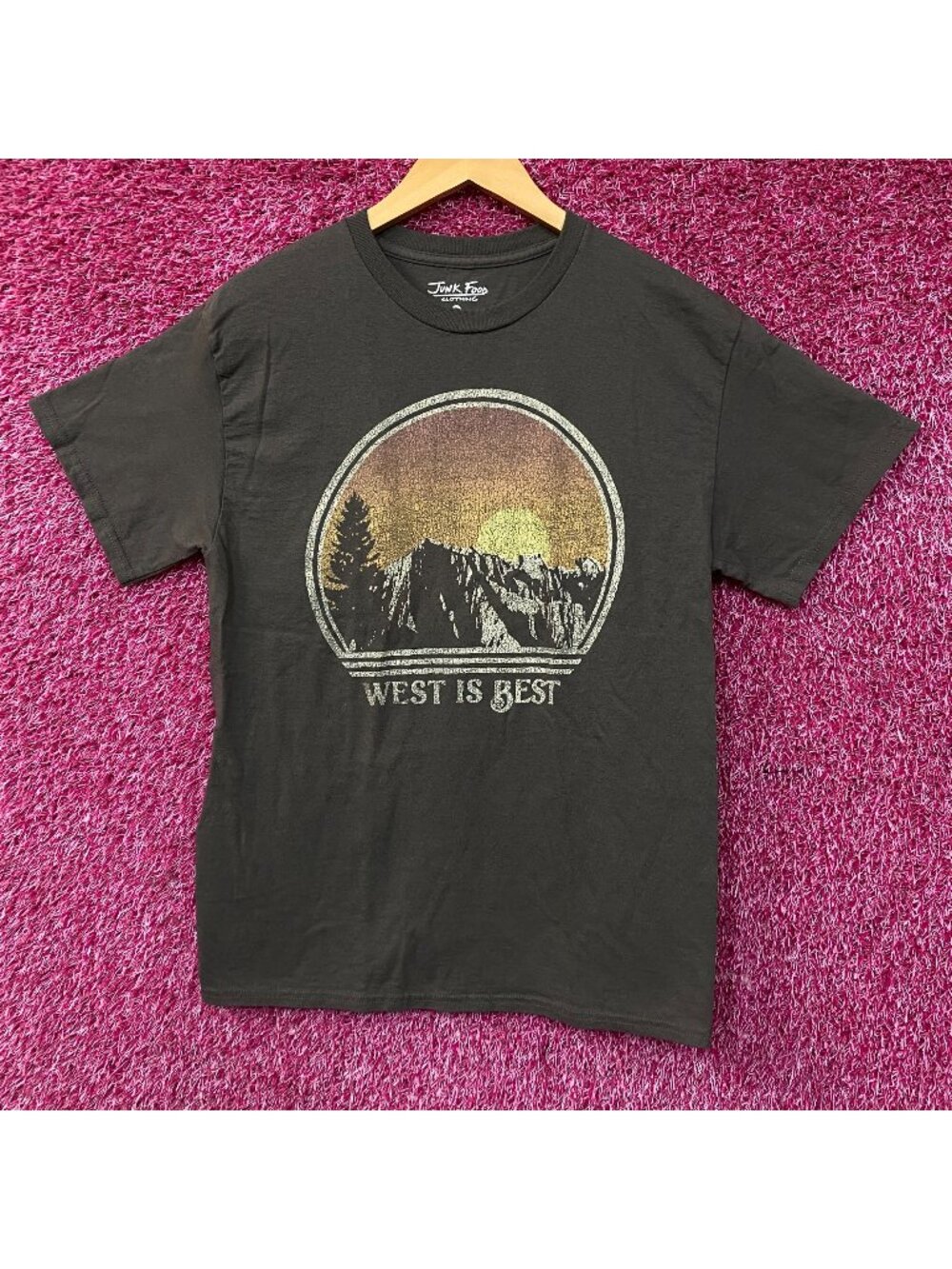 Junk Food West is Best Graphic T-Shirt Small